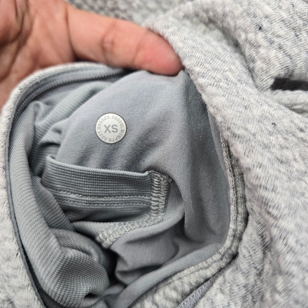 LULULEMON AT EASE TEXTURED MENS HOODIE, SIZE XS - Picture 4 of 6